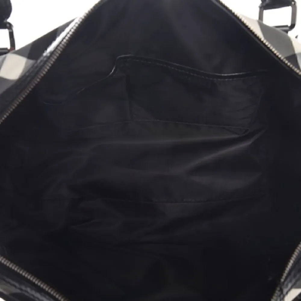 Burberry authentic nylon